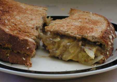 philly cheesesteak sandwich